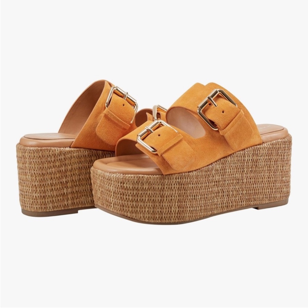 New in box Marc Fisher Palery Orange Platform Sandals with Buckles size 10